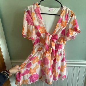 Pink Lily | Floral Romper | Size XS